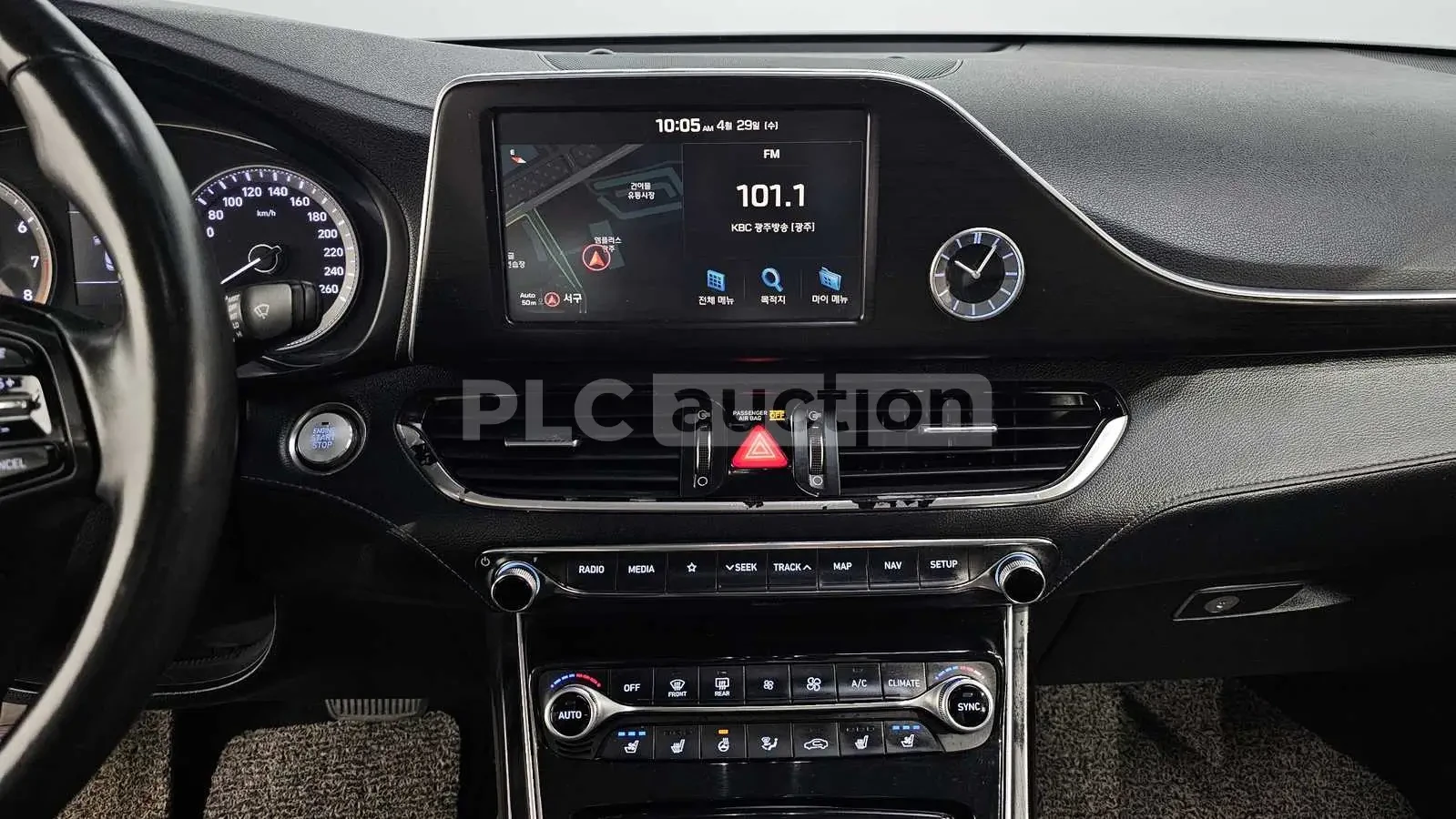 Hyundai Grandeur, снимка 12 - Автомобили и джипове - 55036651