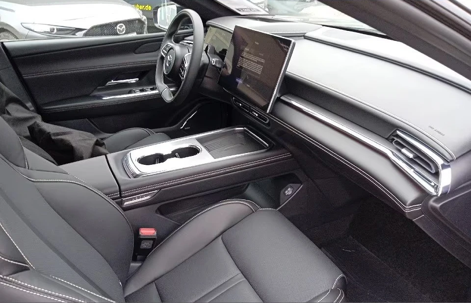 Mazda 6 e/LONG RANGE/245HP/TAKUMI/360/278h, снимка 11 - Автомобили и джипове - 55092455