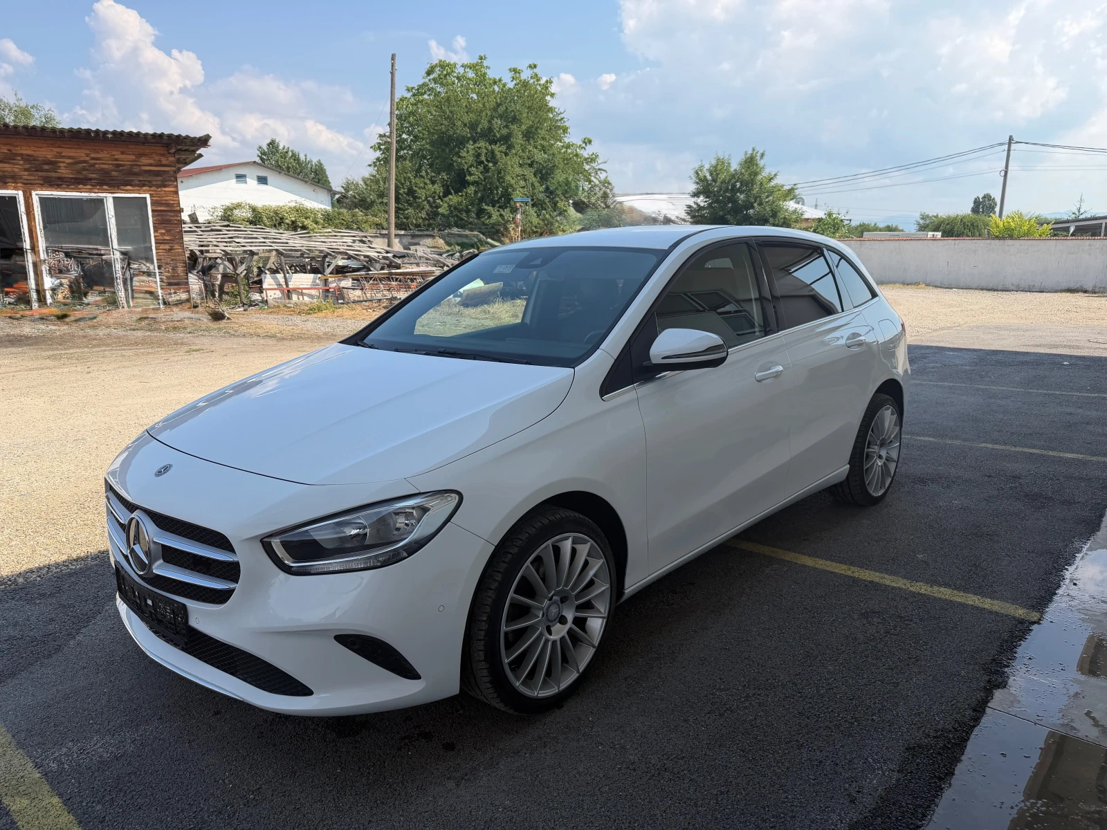 Mercedes-Benz B 200 АВТОМАТ EURO6, снимка 3 - Автомобили и джипове - 55095715