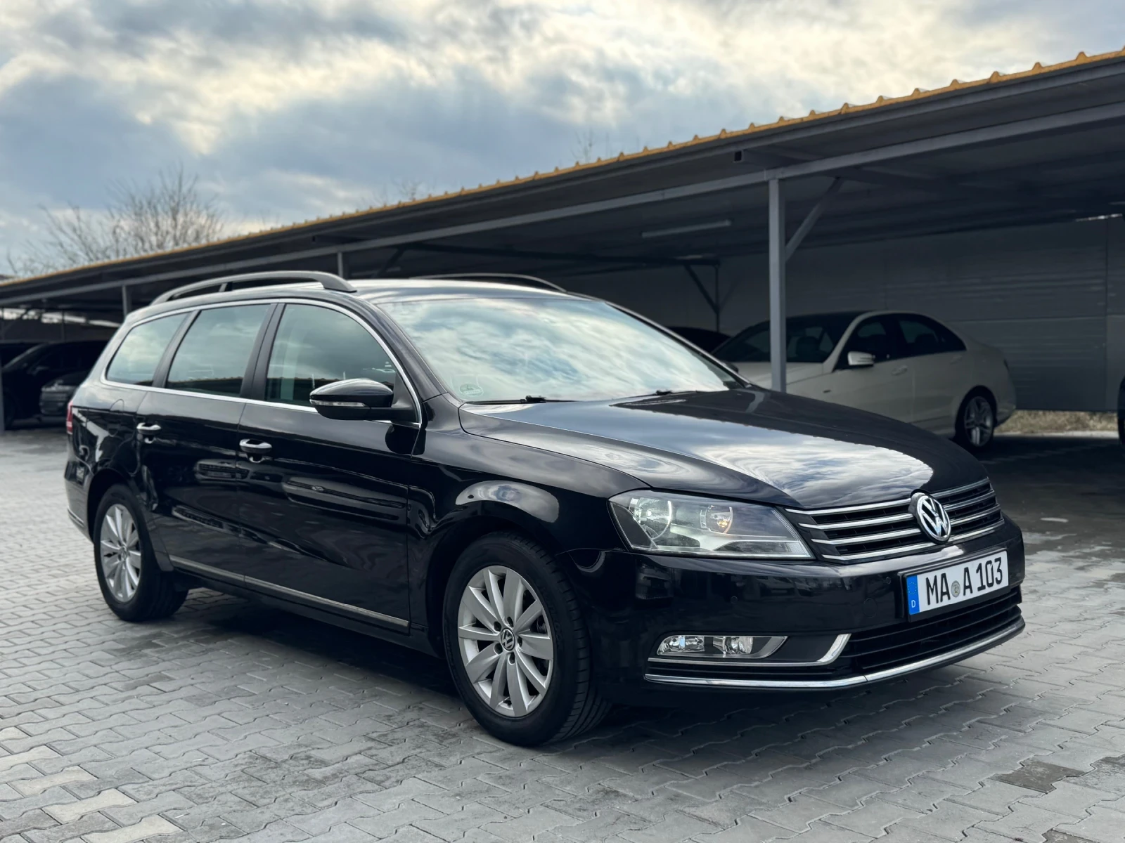 VW Passat 2.0TDI 140k.c, снимка 5 - Автомобили и джипове - 55650180