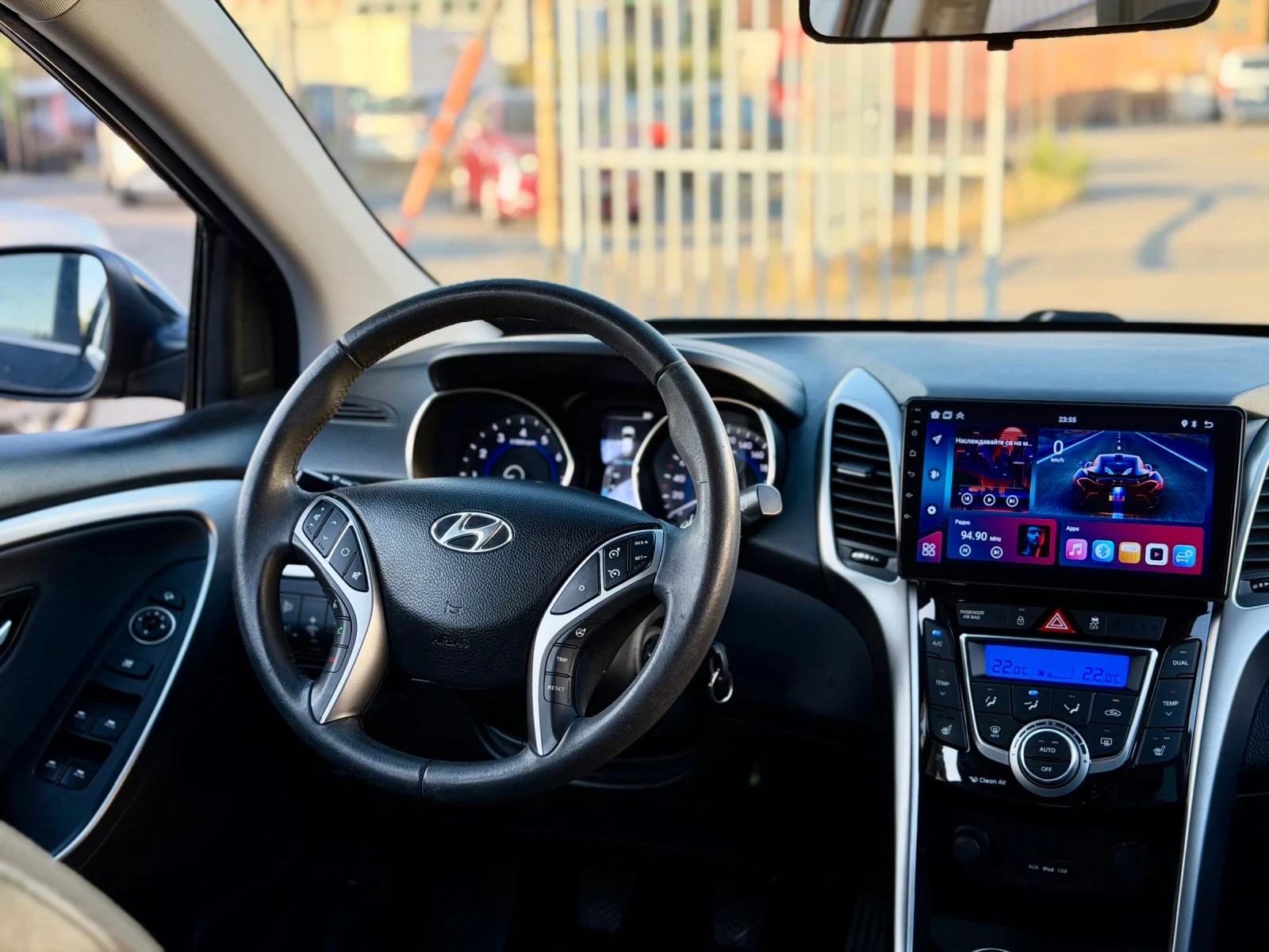 Hyundai I30 1.6i Premium Кожа Нави камера 154хил км Като Нова!, снимка 12 - Автомобили и джипове - 55963420