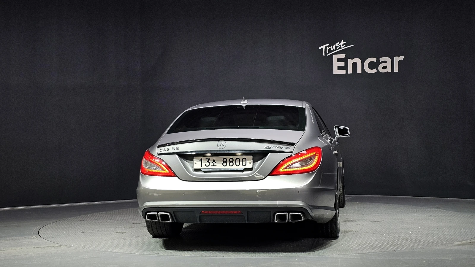 Mercedes-Benz CLS 63 AMG HARMAN* CARBON* ОБДУХ* КАМЕРА* ТУНИНГ* СОБСТВЕН ЛИ, снимка 4 - Автомобили и джипове - 56180943