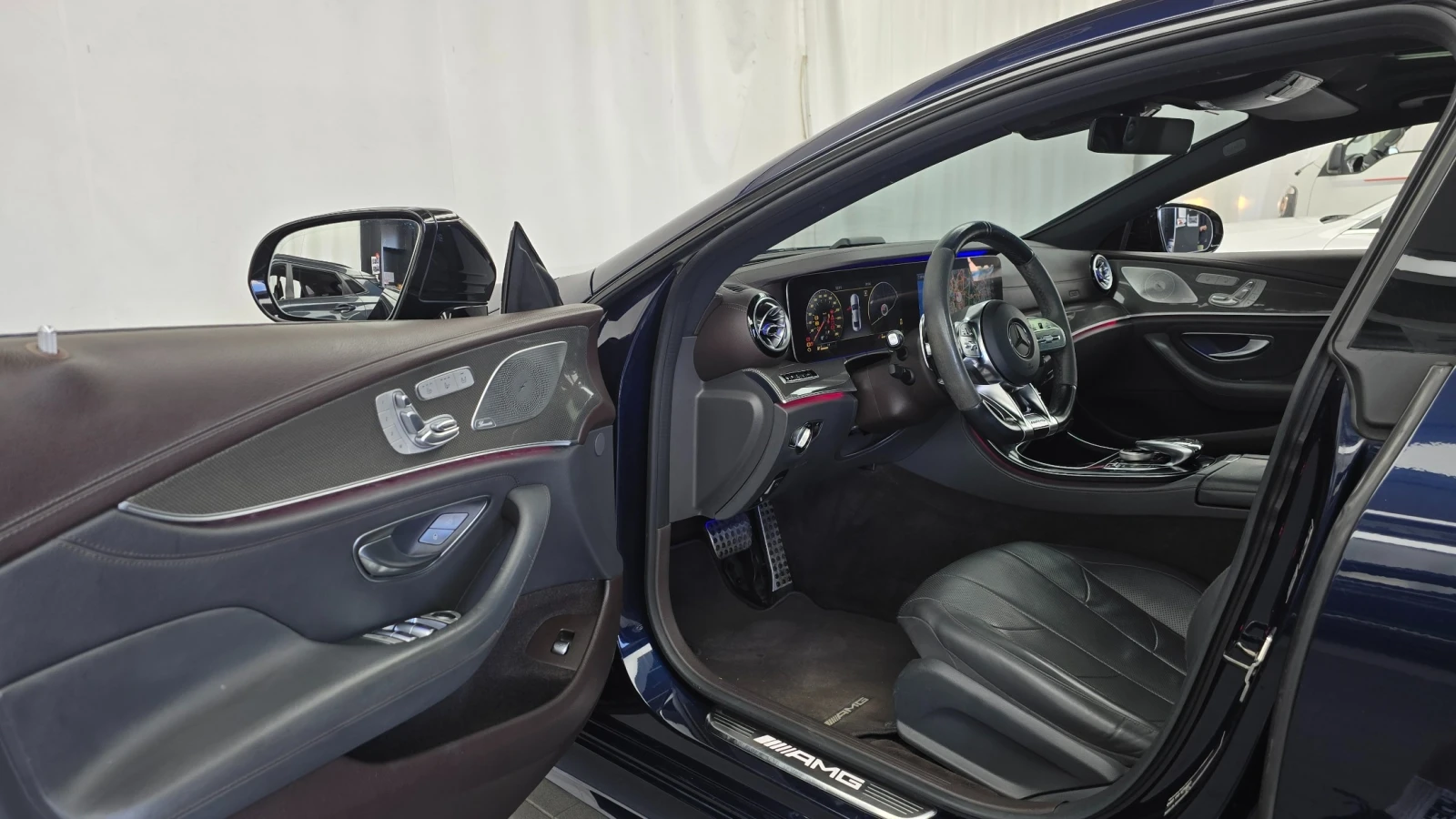 Mercedes-Benz CLS 53 AMG AMG 4MATIC, снимка 9 - Автомобили и джипове - 56255558