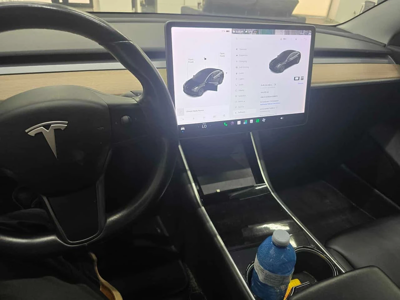 Tesla Model 3 * Long Range Battery * CARFAX * ����� �� ��������� | Mobile.bg � ����������� 9
