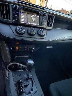 Toyota Rav4 2.5L EX 4х4 перфектна , снимка 15