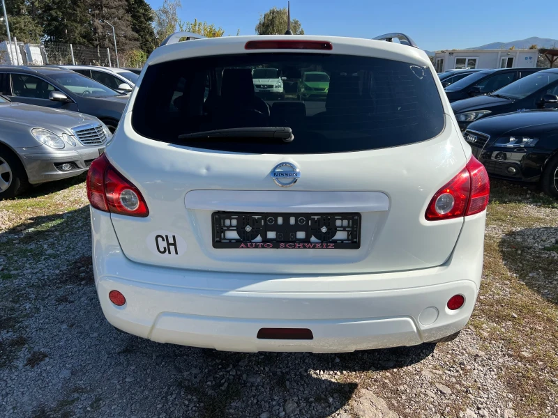 Nissan Qashqai 2.0 i Schweiz, снимка 6 - Автомобили и джипове - 47632303