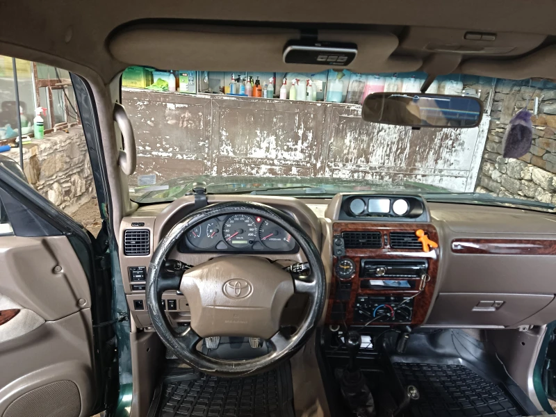 Toyota Land cruiser, снимка 12 - Автомобили и джипове - 48243612