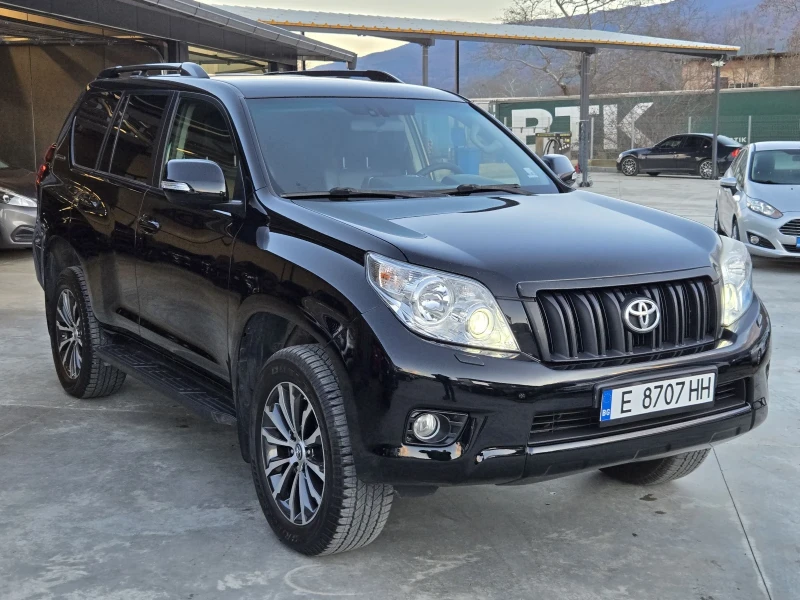 Toyota Land cruiser 3.0 D-4D 190 / Automatic/ 60th Anniversary , снимка 1 - Автомобили и джипове - 48311904