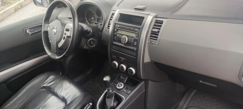 Nissan X-trail, снимка 8 - Автомобили и джипове - 49671894