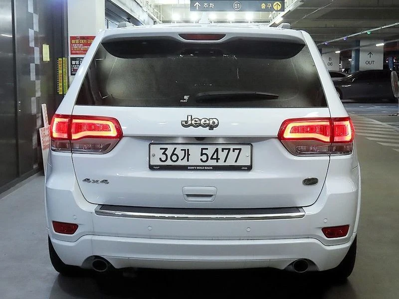 Jeep Cherokee 3.6 Overland| 295к.с.| ВКЛ.ТЕХНОТЕСТ, снимка 5 - Автомобили и джипове - 55130387