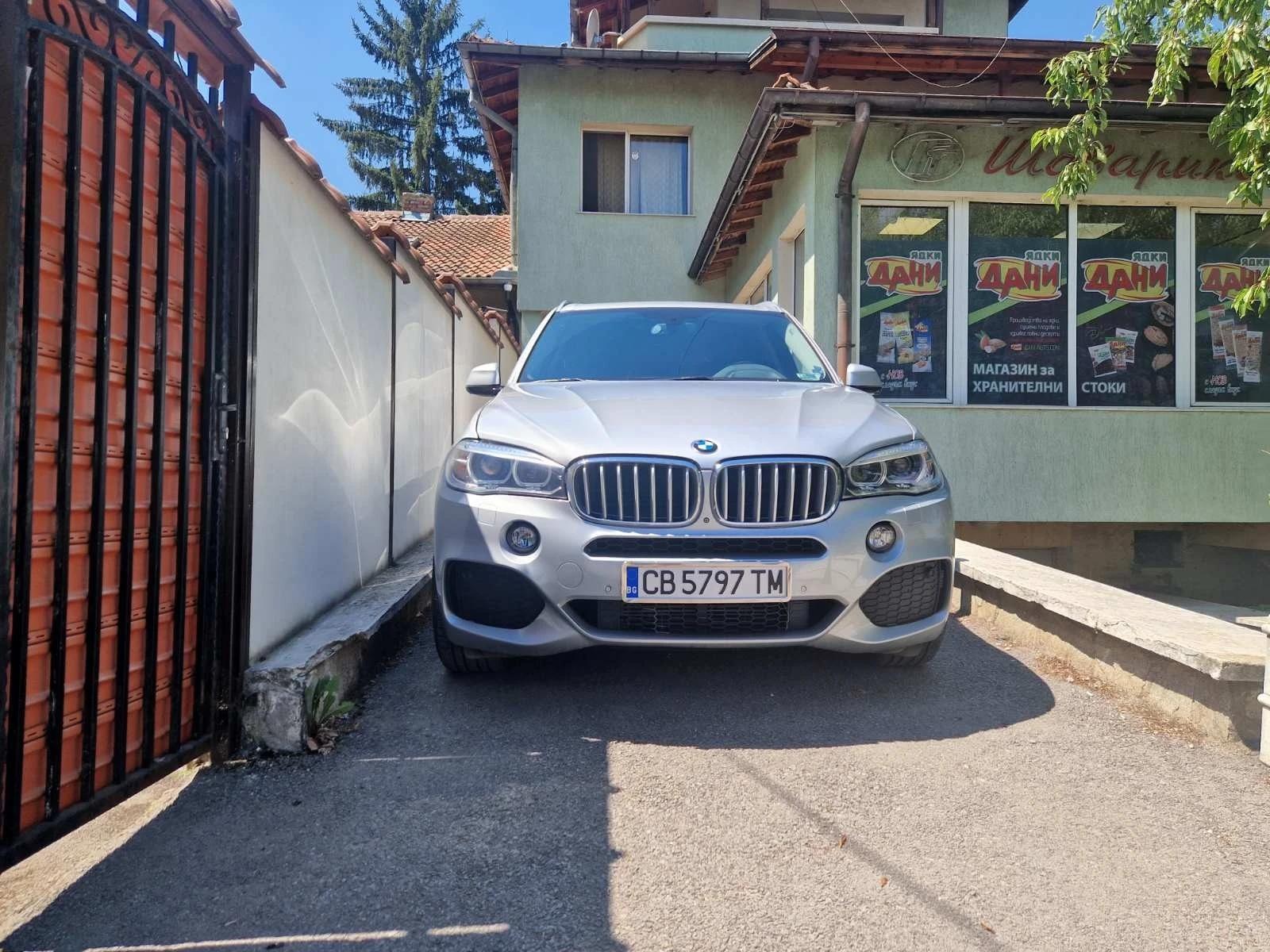 BMW X5 F15 3, 5i 104000км М-ПАКЕТ - изображение 3