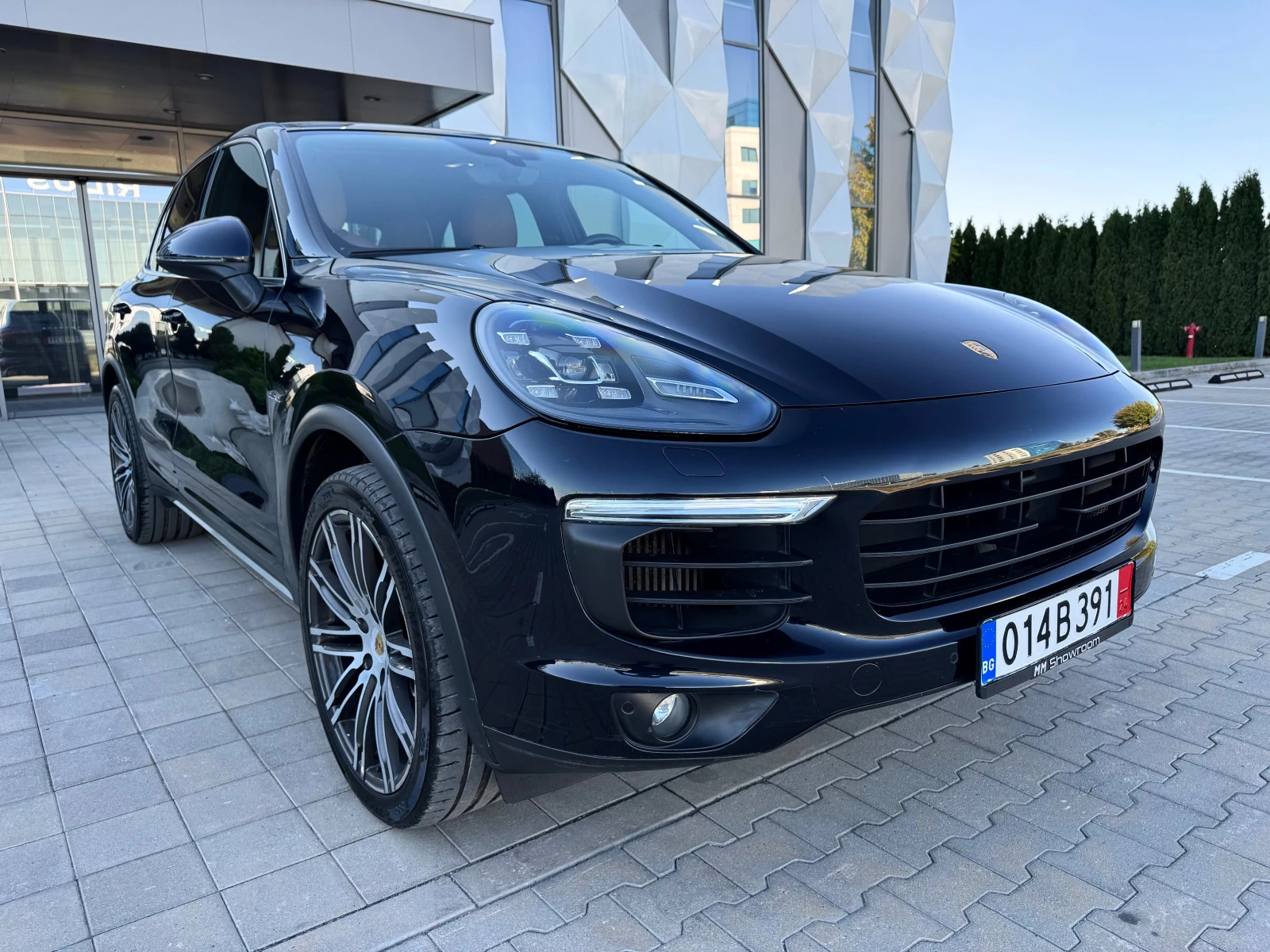 Porsche Cayenne FACE-FULL-LED-ПАНОРАМА-С.КНИЖКА-DISTRONIC-ПОДГРЕВ- - изображение 3