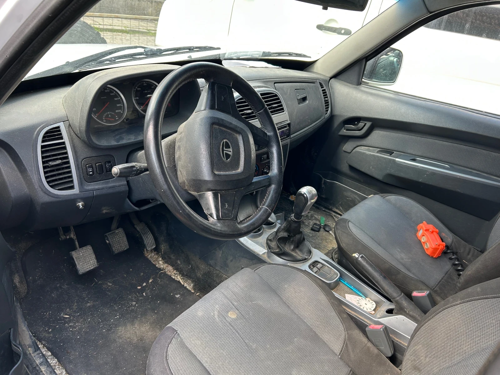Toyota Hilux  - изображение 5