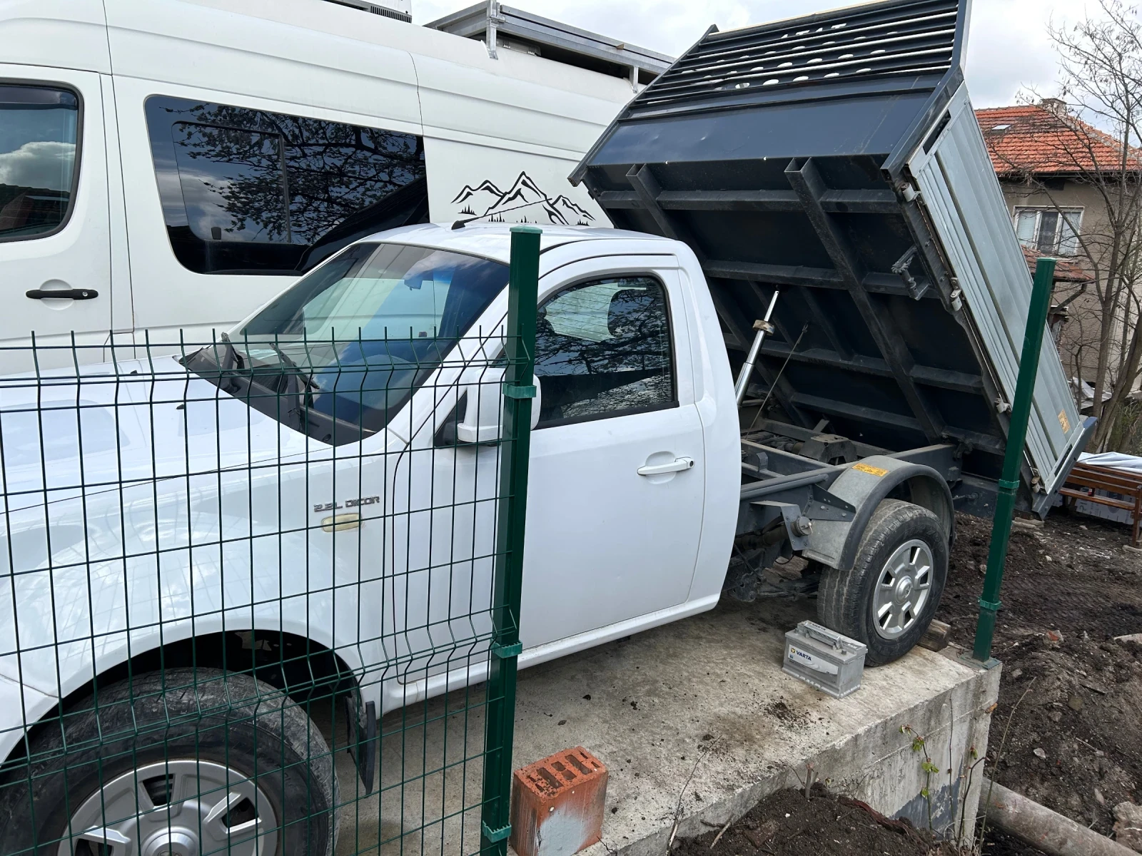 Toyota Hilux  - изображение 2