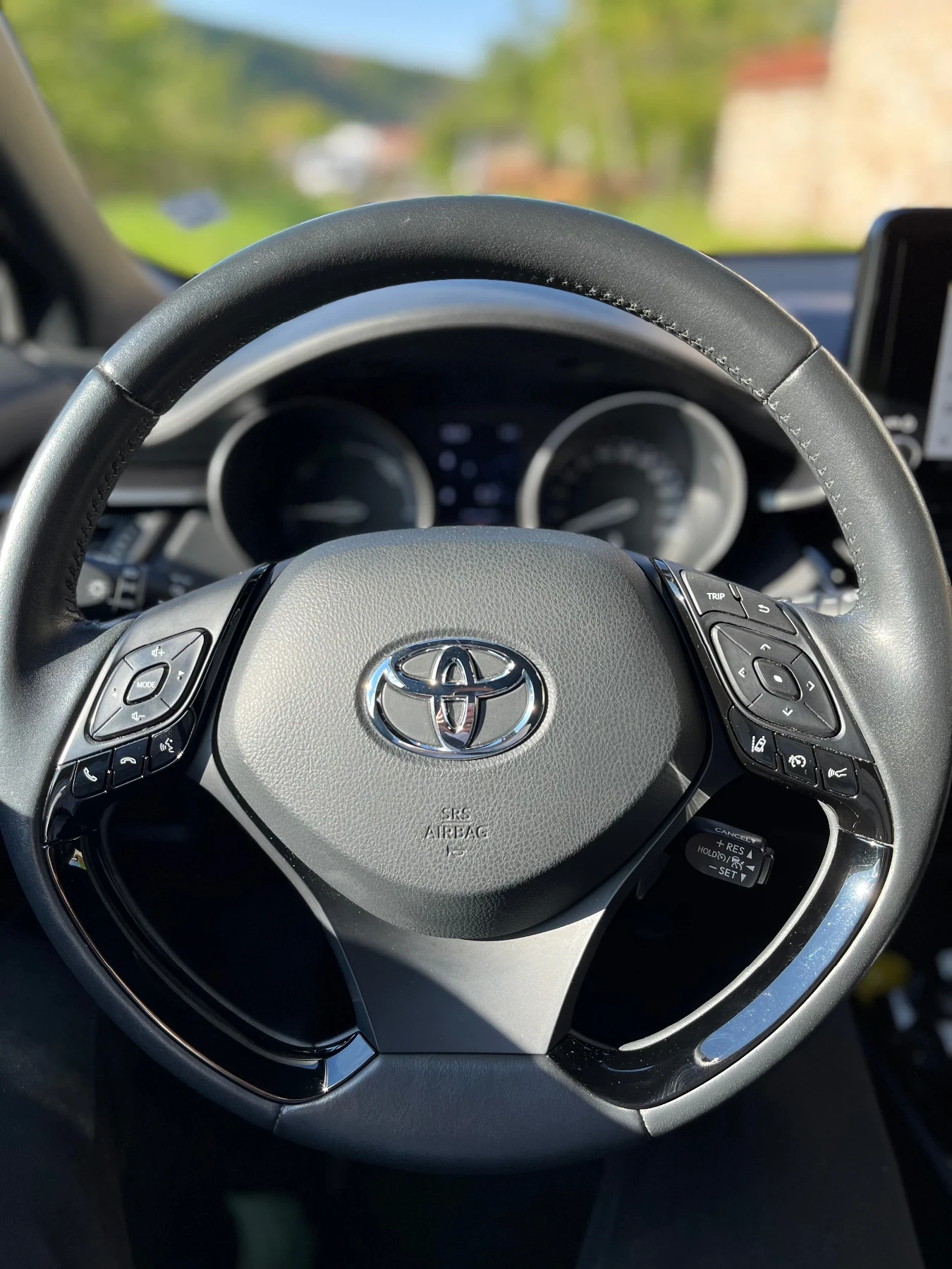 Toyota C-HR | Mobile.bg � ����������� 11