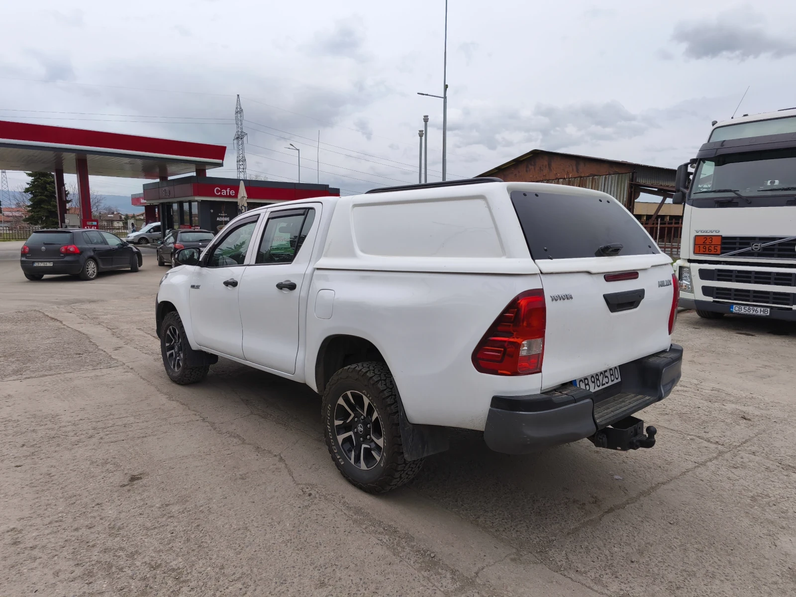 Toyota Hilux  - изображение 4