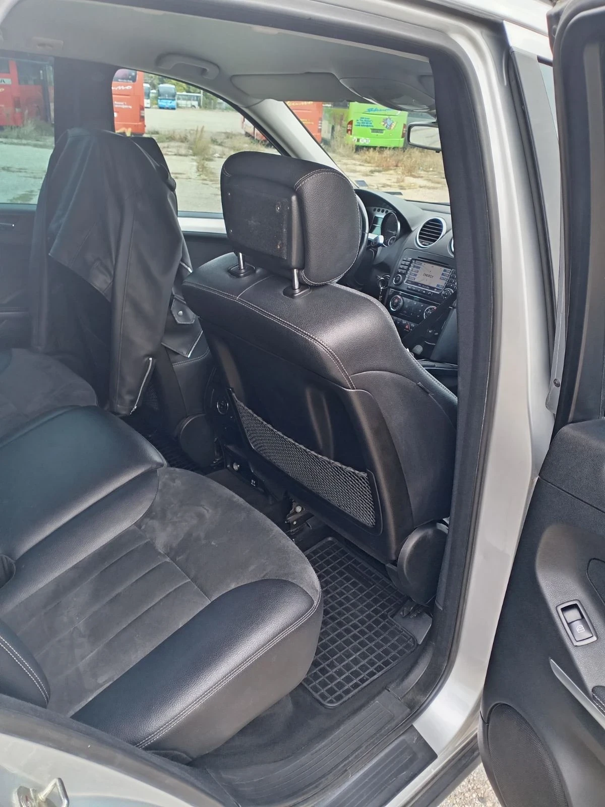 Mercedes-Benz ML 320  - изображение 6