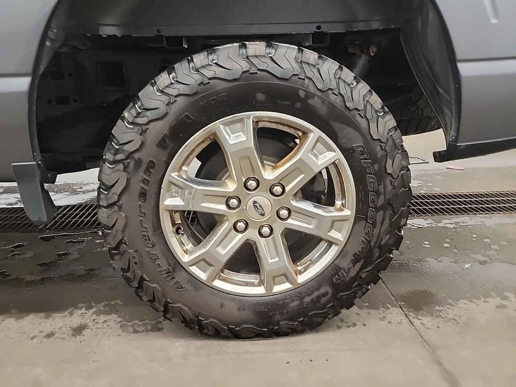 Ford F150 * XLT CREW CAB STD BED * CARFAX * ���� �� �� | Mobile.bg � ����������� 8