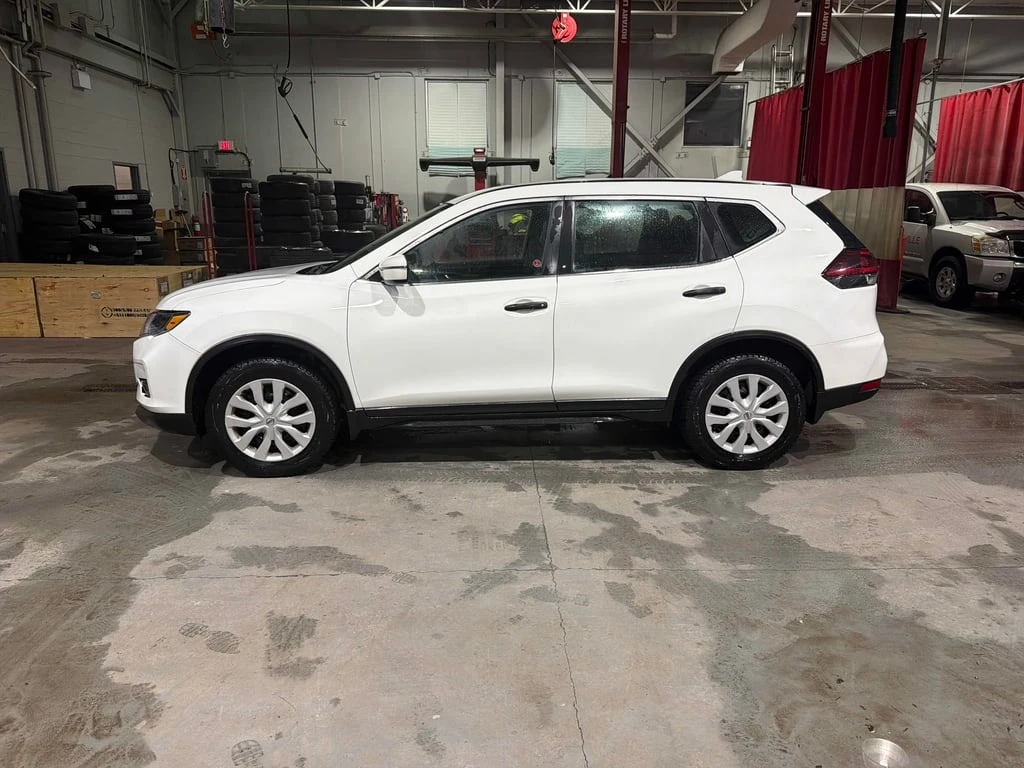 Nissan Rogue * AWD * CARFAX * БЕЗ ПЪРВОНАЧАЛНА ВНОСКА - изображение 2