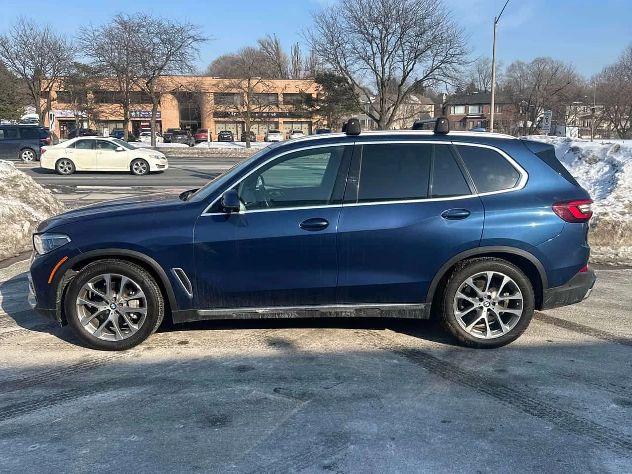BMW X5 * xDrive40i * 360 * H/K * ХЕД ЪП * PANO - изображение 2