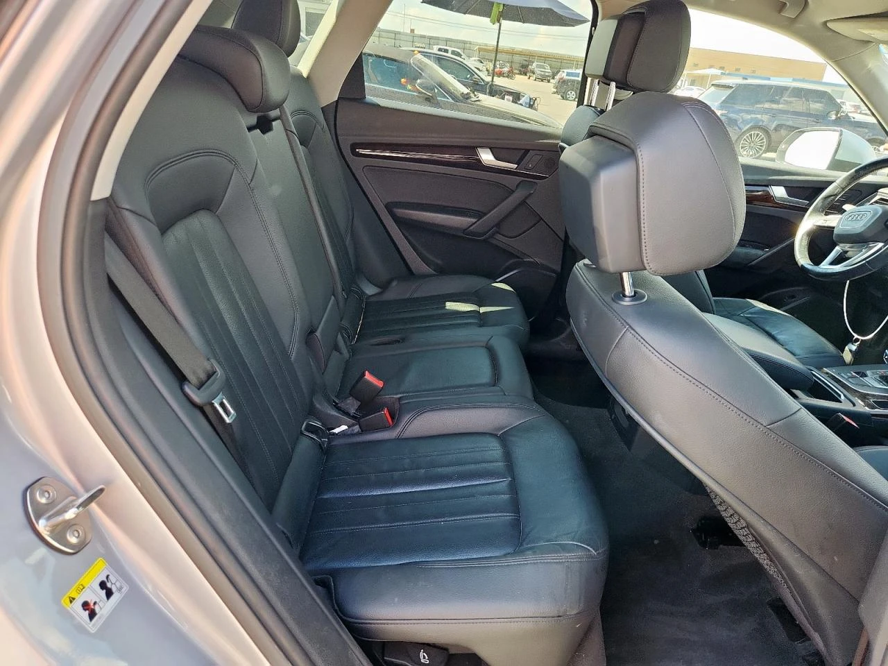 Audi Q5 2.0TFSI QUATTRO| DIGITAL DASH| КАМЕРА| ПОДГРЕВ, снимка 11 - Автомобили и джипове - 54085338