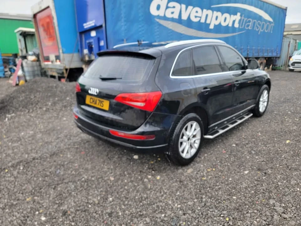 Audi Q5 2.0 tdi, снимка 4 - Автомобили и джипове - 54114685