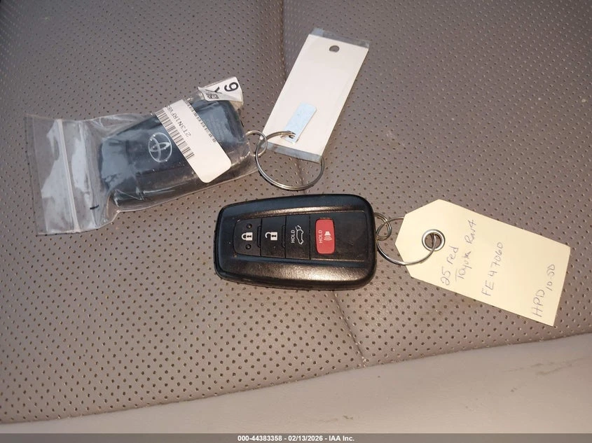 Toyota Rav4 2.5l Limited, снимка 10 - Автомобили и джипове - 54121603