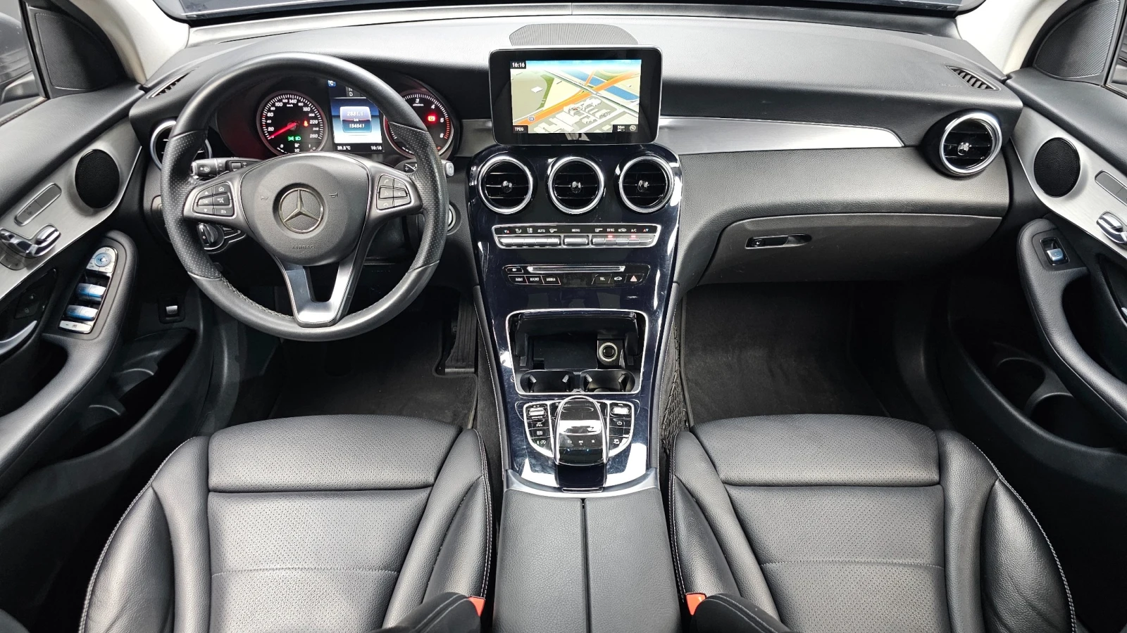 Mercedes-Benz GLC GLC220 d 4MATIC | Панорама | Кожа | Memory, снимка 6 - Автомобили и джипове - 55544179