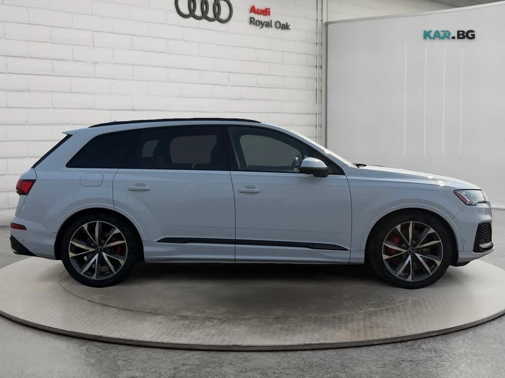 Audi SQ7 DISTRONIC* 360* BANG&OLUFSEN* PANO* М.ТОЧКА, снимка 4 - Автомобили и джипове - 55695452