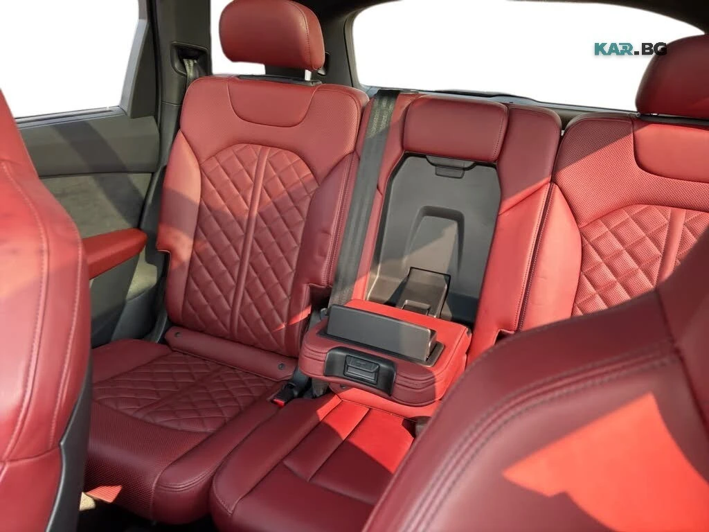 Audi SQ7 DISTRONIC* 360* BANG&OLUFSEN* PANO* М.ТОЧКА, снимка 16 - Автомобили и джипове - 55695452