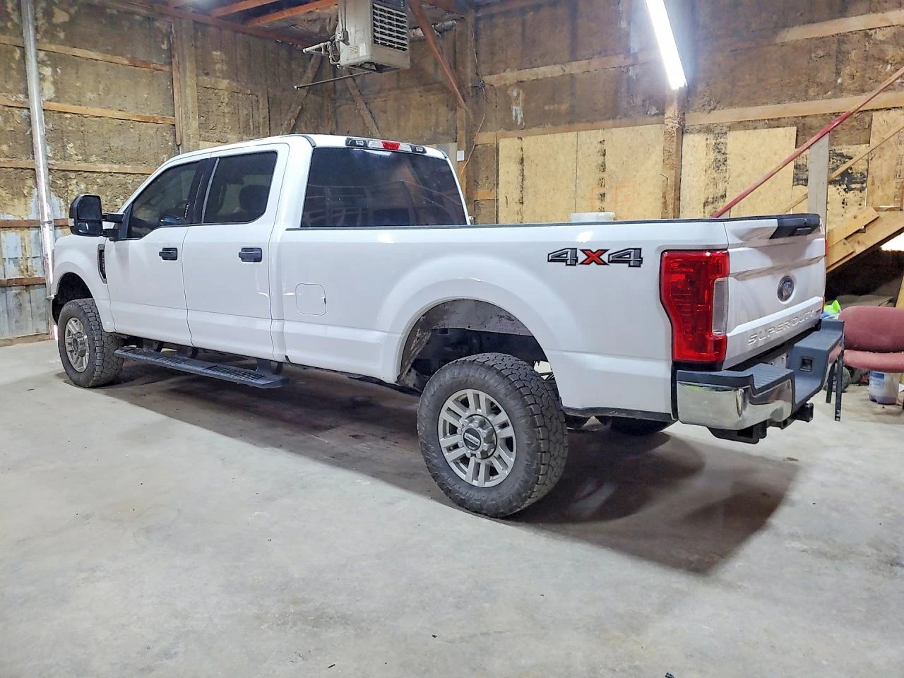Ford F350 6.2l Super Duty, снимка 2 - Автомобили и джипове - 56202984