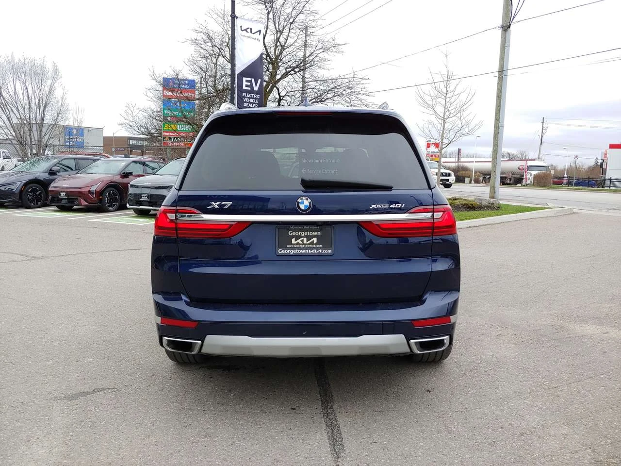 BMW X7 xDrive40i 3.0L AWD | 6 SEAT | SUNROOF | NAV | LTHR | Mobile.bg � ����������� 7