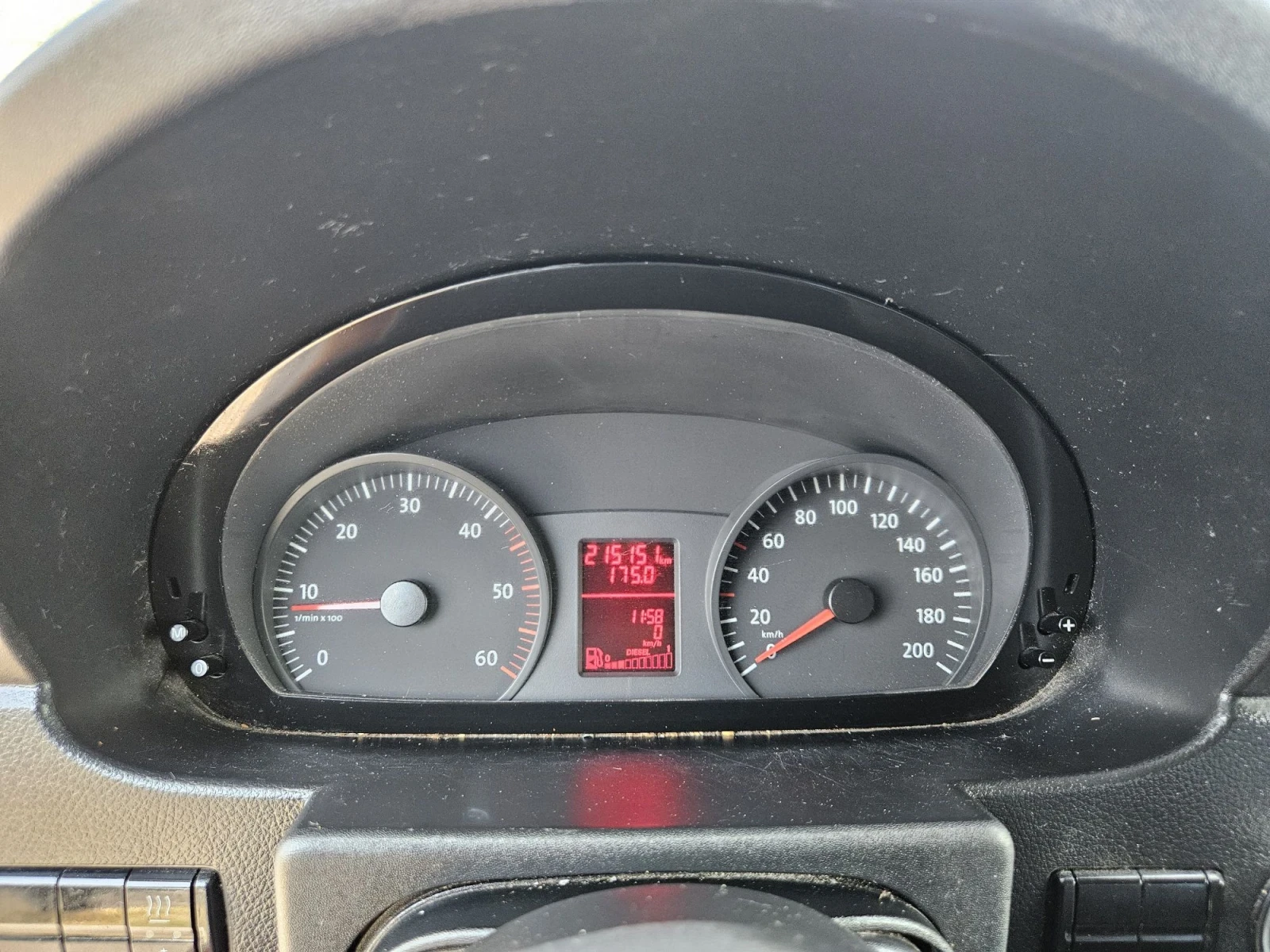 VW Crafter 2.5 TDI 9места, снимка 15 - Бусове и автобуси - 55883788