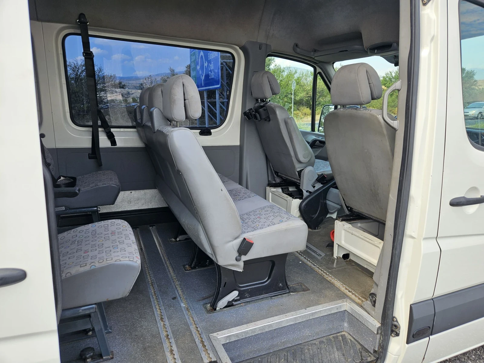 VW Crafter 2.5 TDI 9места, снимка 10 - Бусове и автобуси - 55883788