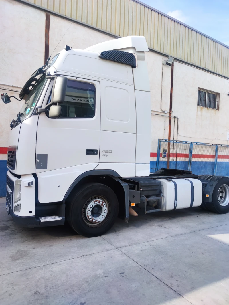 Volvo Fh, снимка 5 - Камиони - 52492746