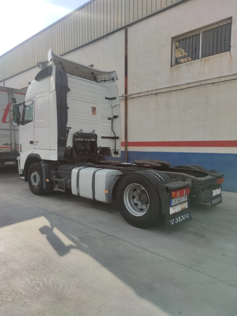 Volvo Fh, снимка 2 - Камиони - 52492746
