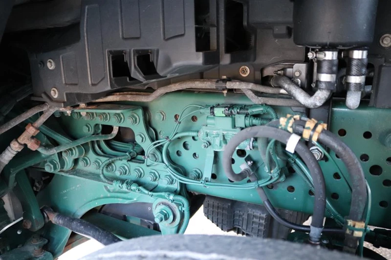 Mercedes-Benz Arocs 2546, снимка 16 - Камиони - 53171607