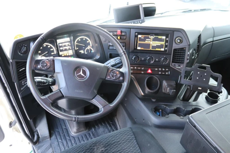 Mercedes-Benz Arocs 2546, снимка 11 - Камиони - 53171607