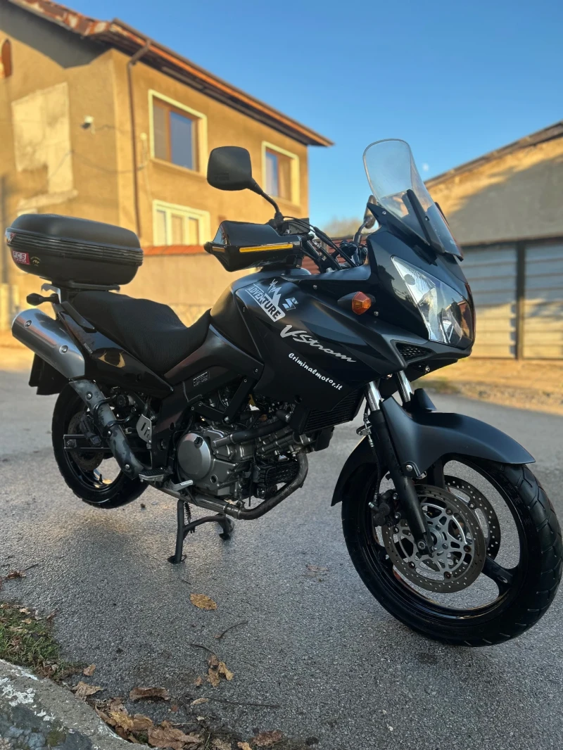 Suzuki V-strom DL 650, снимка 2 - Мотоциклети и мототехника - 52252543
