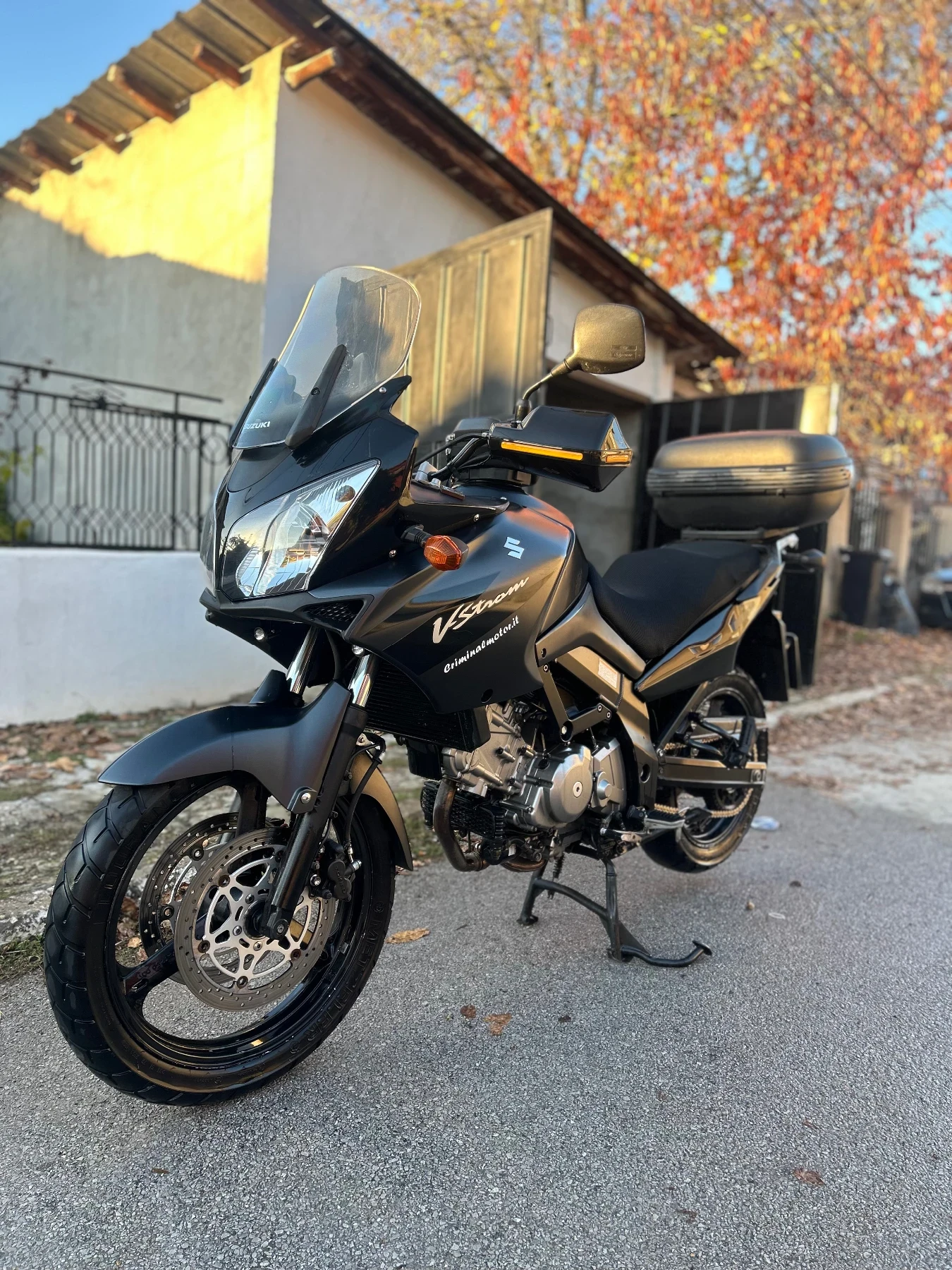 Suzuki V-strom DL 650, снимка 1