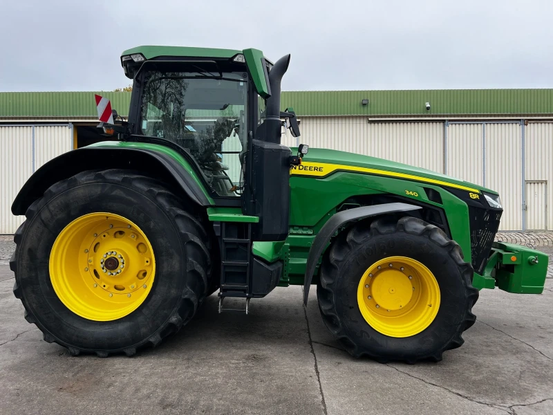 Трактор John Deere 8R 340 POWER SHIFT E-23 НАВИГАЦИЯ ЛИЗИНГ, снимка 4 - Селскостопанска техника - 49217186