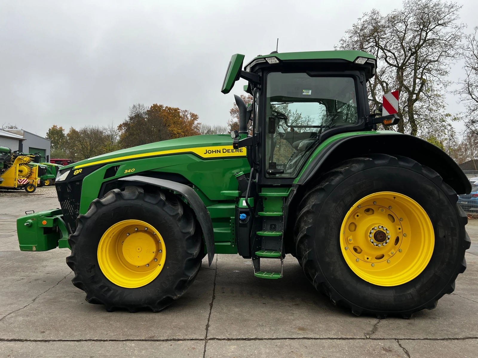 Трактор John Deere 8R 340 POWER SHIFT E-23 НАВИГАЦИЯ ЛИЗИНГ - изображение 5