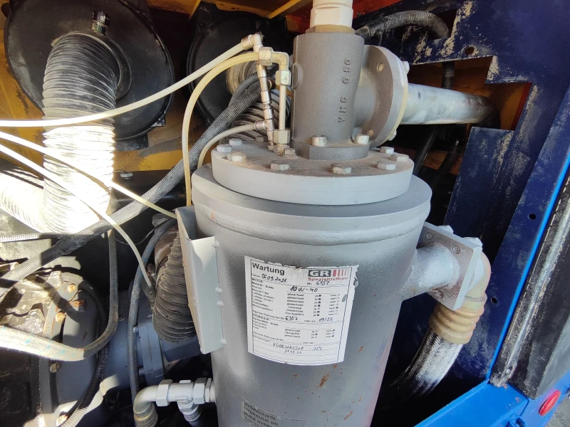 Компресори Друга Compair C95-12 , снимка 12 - Индустриална техника - 52868567