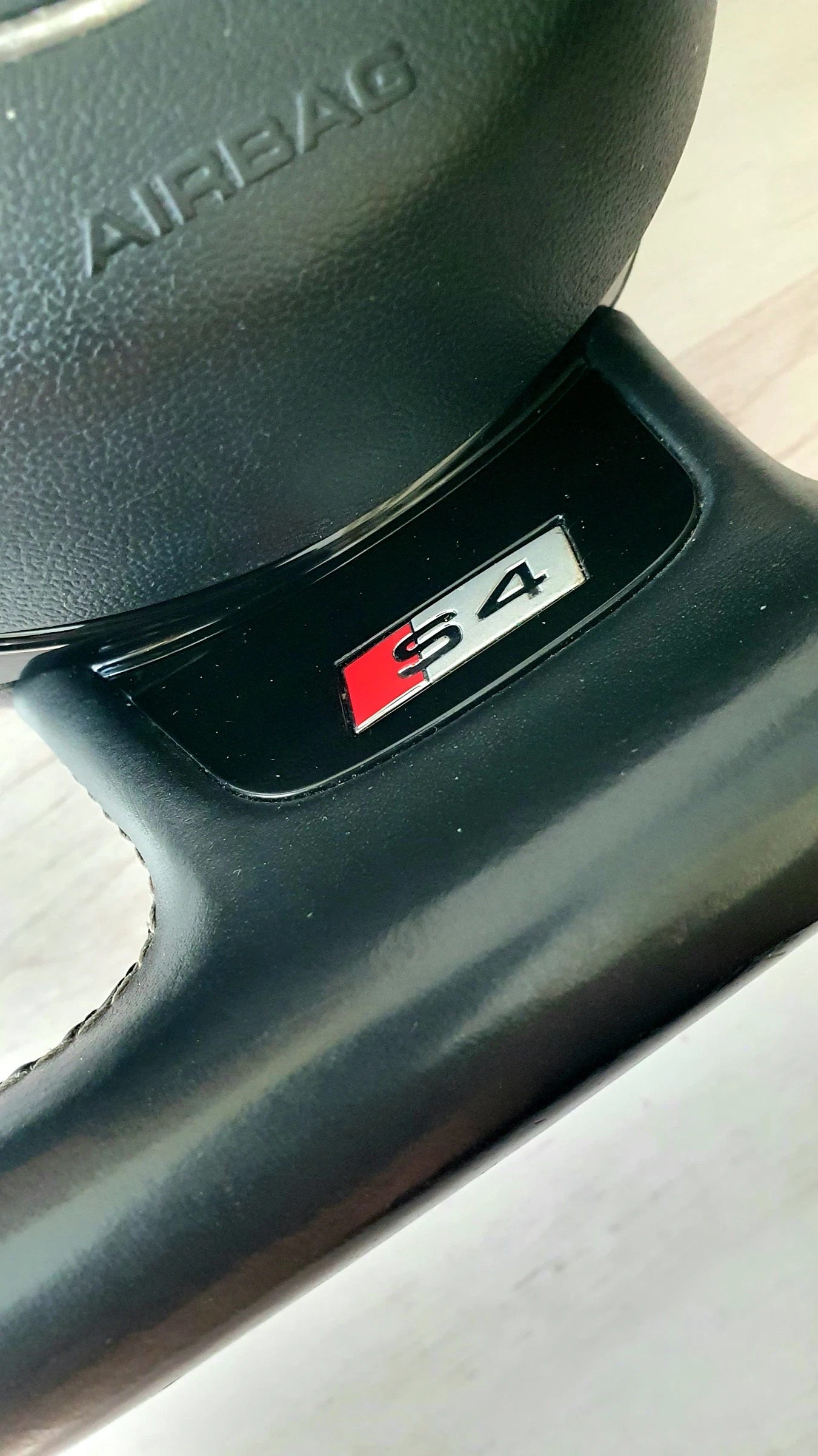 Скосен мулти волан S4 с алуминиеви пера, снимка 2 - Части - 56214398