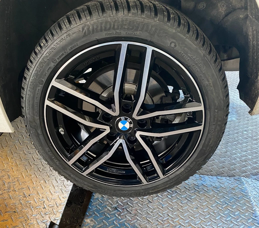 ���� � ������ 225/45R17 | Mobile.bg � ����������� 2