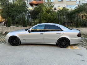 Mercedes-Benz E 280 320, снимка 7