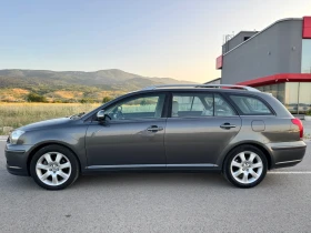 Обява за продажба на Toyota Avensis 2.0 D-4D / FACELIFT / KOJA / PODGREV / PARKTRONIC  ~6 800 лв. - изображение 3