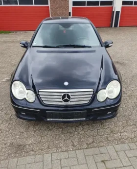     Mercedes-Benz C 200 * 163* AC* PDC* XENON* TUV* FACE* AUT
