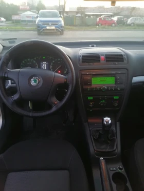 Skoda Octavia 1.9 TDI - 3330 € / 6512.91 лв. - 17729945 5