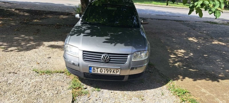 VW Passat, снимка 2 - Автомобили и джипове - 47310747